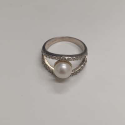  Womens Ring Pearl / Silver 925