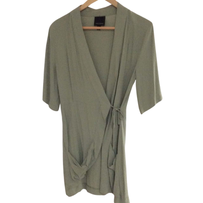 Alice In The Eve Womens  Size 8 Casual Dress Olive 