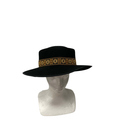 Ghanda Womens Wool Hat  One Size Black  