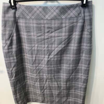 Preview Womens  Size 14 Pencil Skirt Black  / Grey 