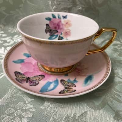 Cristina Re Teacup & Saucer