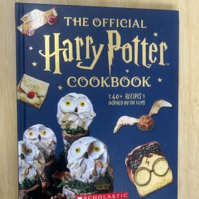 The Official Harry Potter Cookbook 