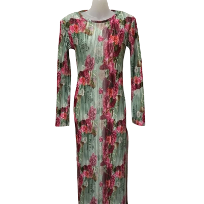 Pretty Little Thing Pink Rose Print Plisse Womens  Size 8 Floral 