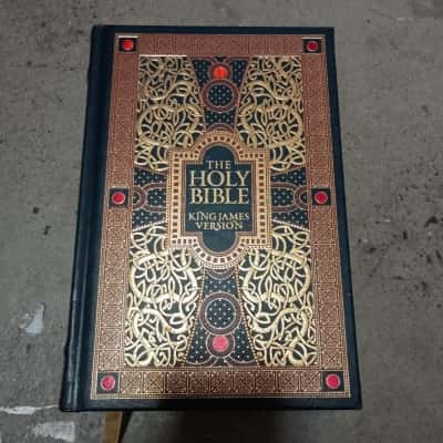 Barnes & Noble King James Bible 2012