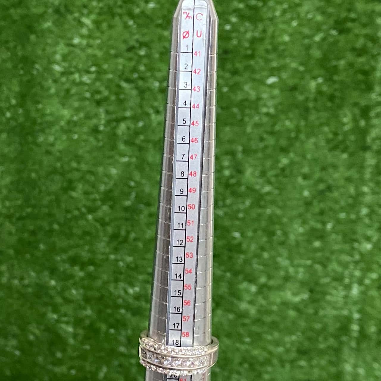 Sterling Silver Diamanté Ring (Stamped 925)