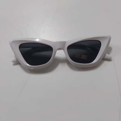 White Rim Sunglasses