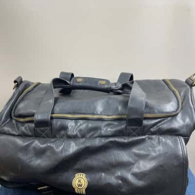  Unisex Duffle Bag Black  Kenworth