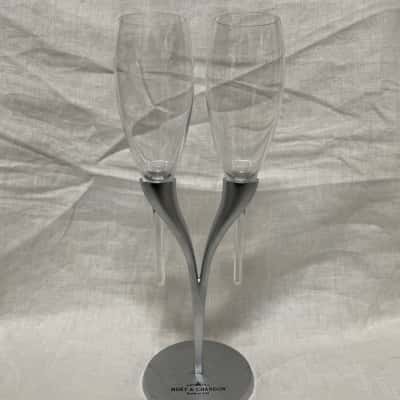 Moet & Chandon Duo of pomponne crystal toasting flutes in stand