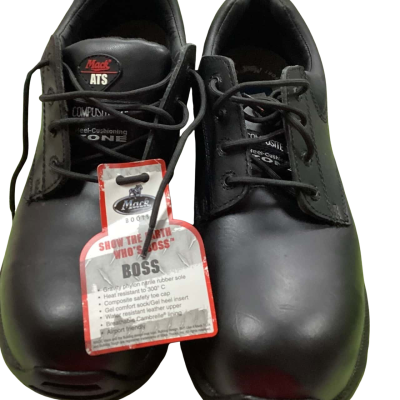  Mack’s boots Mens  Size 11 Black  (sh)