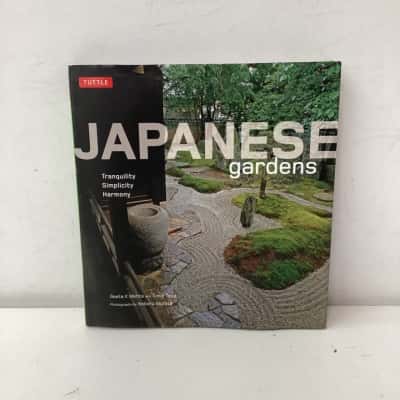 Japanese Gardens book