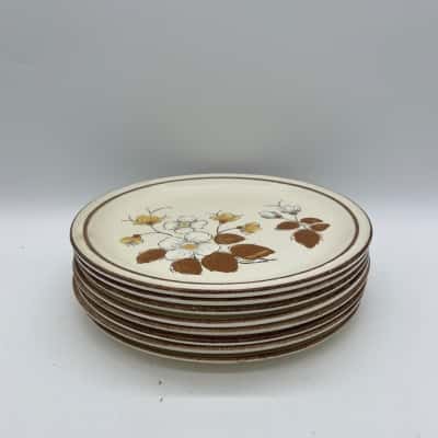 Vintage 'Forma-Stone' Hand-Decorated Plates [S#3]