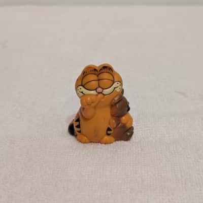 Vintage Garfield Sucking Thumb + Holding Pookie Bear PVC Figure (1980s)