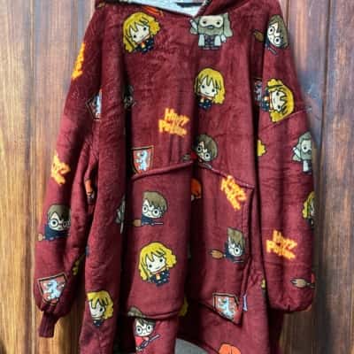 Oodie  maroon Harry Potter   Size 14 