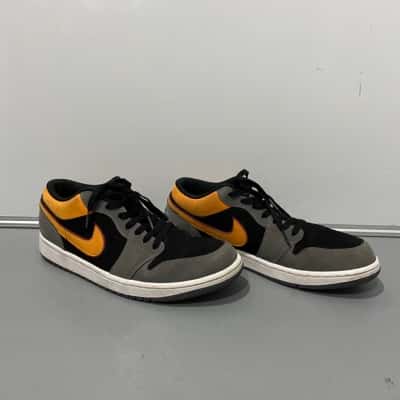 Nike Air Jordan 1 Low SE Men’s Size 9.5 Sneakers Black  / Grey / Orange 