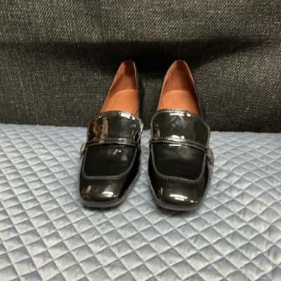 Hispanitas  Size 40 Heels Black Patent Leather