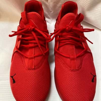 Puma Mens  Size 9.5 Red 