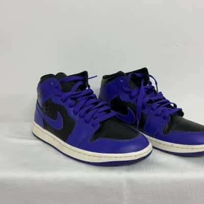 Nike Mens  Size 9 Sneakers Black/Blue 