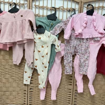 Assorted bulk Baby Toddler Clothes 0-12 months Designer Bonds Calvin Klein Country Road Origami Pumpkin Patch Tommy Hilfiger Kids Girls Winter Party Birthday Autumn Spring 