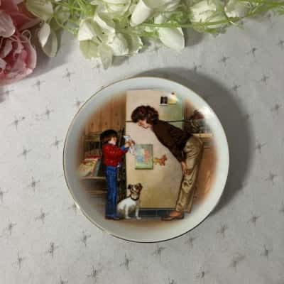 Avon Special Memories Creation of Love Mother's Day 1986 Small Porcelain Plate