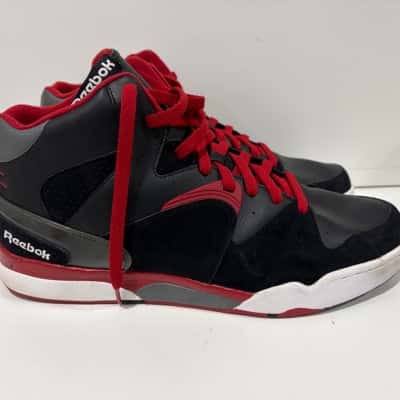 Reebok Mens high tops Size 13 Black  / Red 