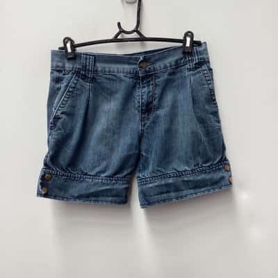 FOXY  Womens  Size 32 Denim Shorts Blue 