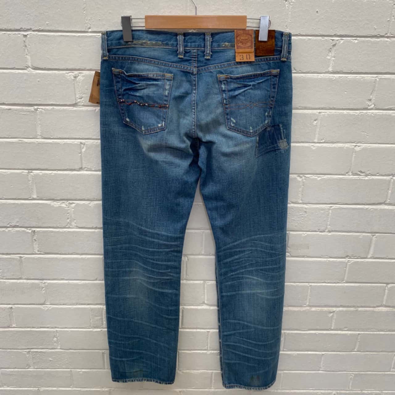 BNWT Lucky Legend Womens Size 10 Riley 