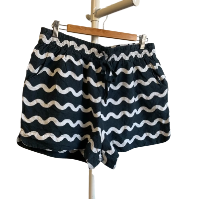 “Gorman” wave pattered shorts- Womens  Size 14 Blue / White 