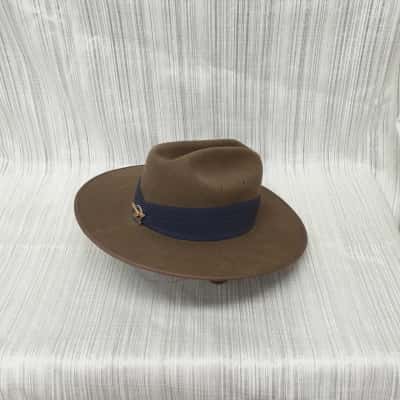 Akubra Brown Australian /Air Force Cadets Hat with Blue Band & Front Australian Air Force Cadet Badge Size 57 