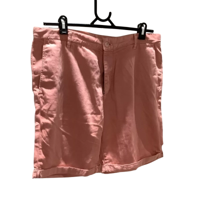 Cara Man Sportswear Womens  Size M Shorts Pink  