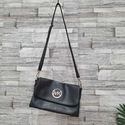 Womens Handbag Black  / Gold 