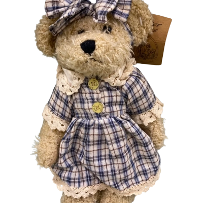Vintage Settler Bear “Roanna”