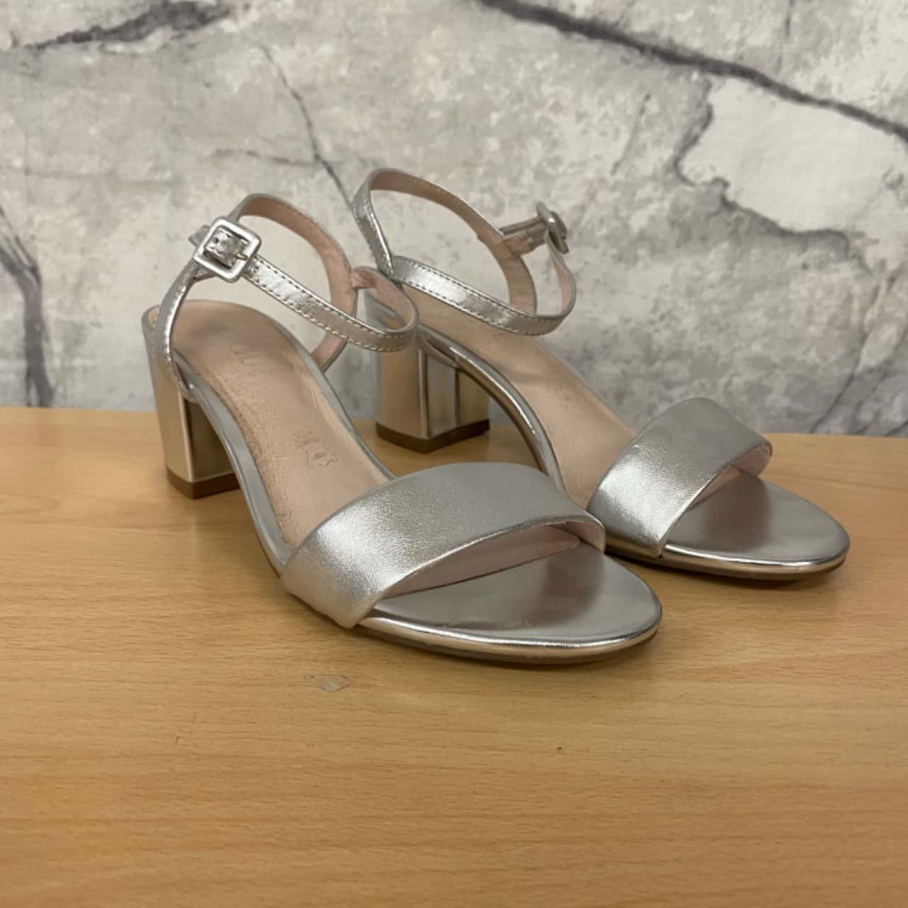 Silver Models Basque Basque Leather Heels, Roma in Silver, Size EU 37 / AU 6, New in Box(s)