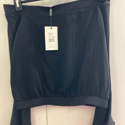 Bardot Womens  Size 8 Off-the-shoulder Top Black  