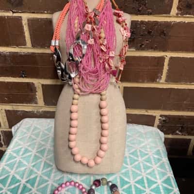 6 Pieces Pink Costume Jewellery Womens