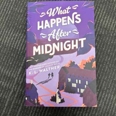 What happens after midnight, K.L Walther
