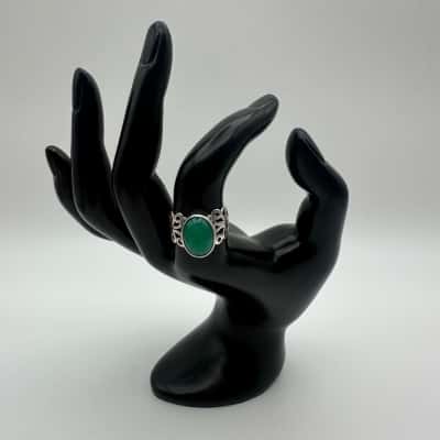  Womens GP 925 Silver Filled Pattern Ring W/Green Stone (Size Q.5) - 5.2g