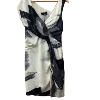 Saba Womens  Size 10 sleeveless Cocktail Dress Black  / Cream 