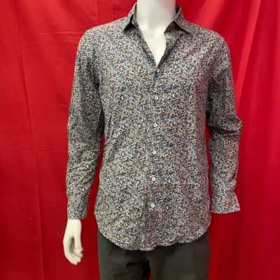 Rod and Gunn Mens  Size M Floral shirt