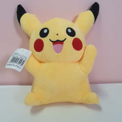 Pokémon Pikachu Plush 20cm - New With Tags