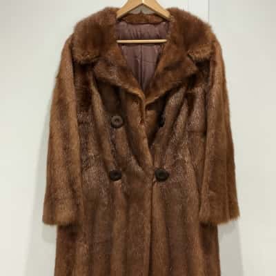  Womens  Size M Fur Coat Brown 