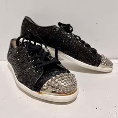 SoYou Womens  Size 6 Black  / White 