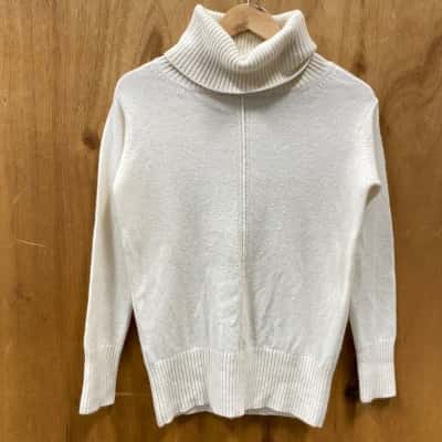 Country Road Cream Turtleneck Jumper Size XXS