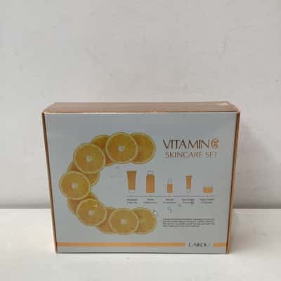 NEW - Laikou Vitamin C skincare set