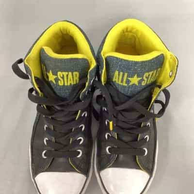 Converse Women’s sport shoes Size US6 UK 5.5