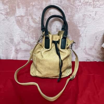 Cadelle Leather Women's Tote Crossbody Handbag 
