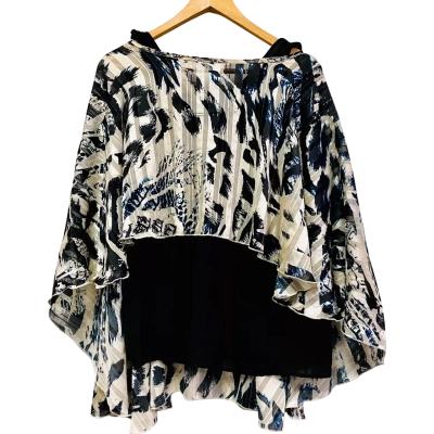 BNWT Liz Jordan, Women’s Size 14, Black / Cream Patterned Cloak Over Black Tank-Top