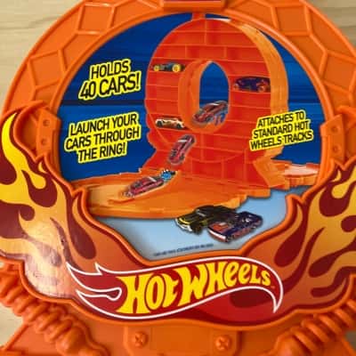 Hot wheels ring of fire case