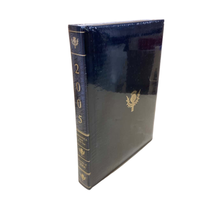 Britannica Book of the Year 2005 (Events of 2004)