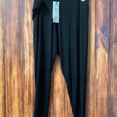 Taking Shape  Size 24 Leggings Black  new 