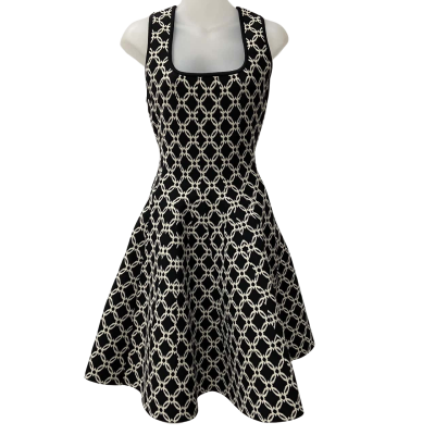 Sheike - Monaca Mini Dress in a Black and Off-White Geo Print